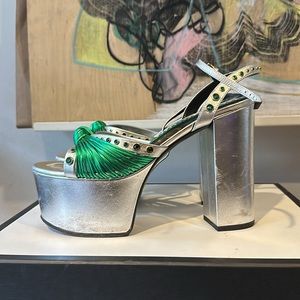 Gucci Crawford Platform Sandals Crystal silver & green platform heels 39